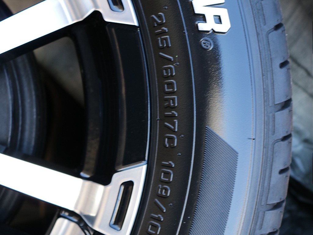 仙台店公式ｌｉｎｅアカウントができました！ＩＤ　＠３２０ｙｔｙａｔ　で検索し追加ご登録お待ちしております♪