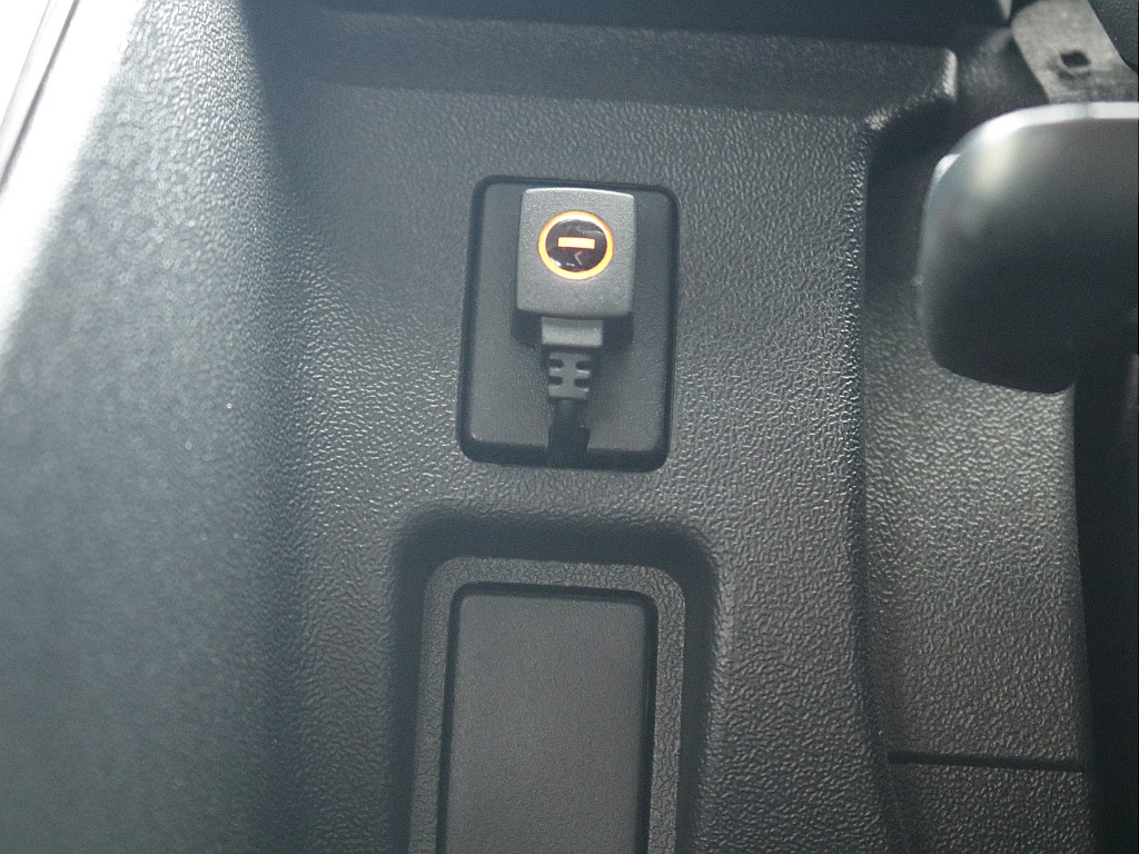 仙台店公式ｌｉｎｅアカウントができました！ＩＤ　＠３２０ｙｔｙａｔ　で検索し追加ご登録お待ちしております♪