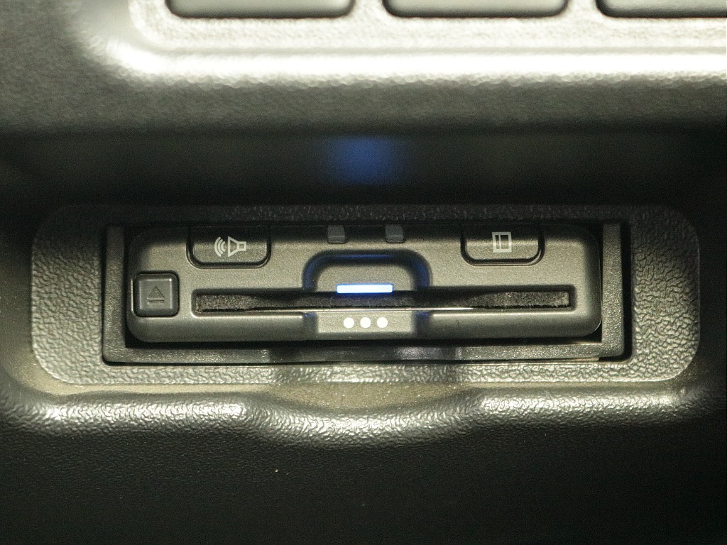 仙台店公式ｌｉｎｅアカウントができました！ＩＤ　＠３２０ｙｔｙａｔ　で検索し追加ご登録お待ちしております♪