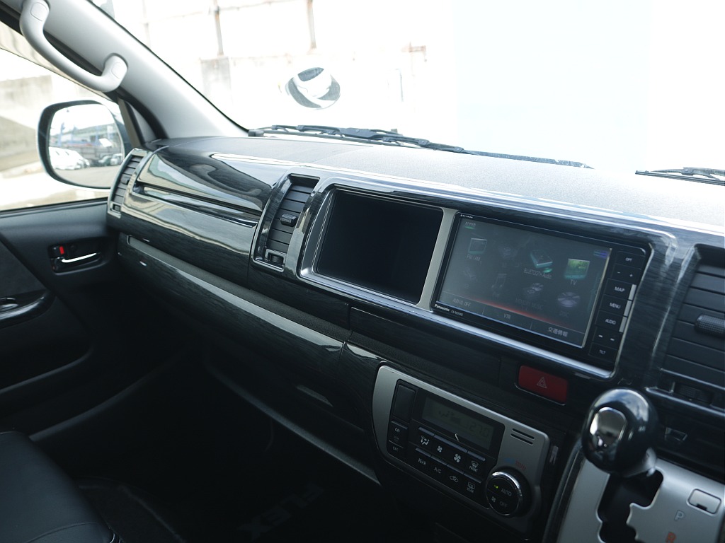 黒木目インテリアパネルセットで高級感UP！