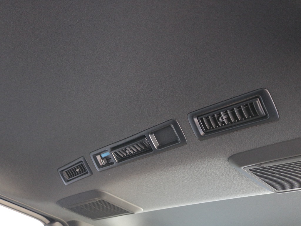 仙台店公式ｌｉｎｅアカウントができました！ＩＤ　＠３２０ｙｔｙａｔ　で検索し追加ご登録お待ちしております♪