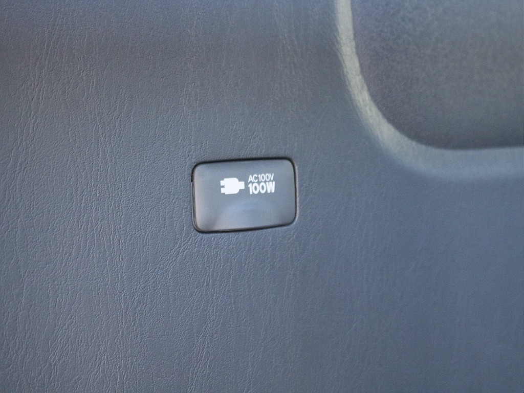 トヨタ ハイエースバン(22枚目)