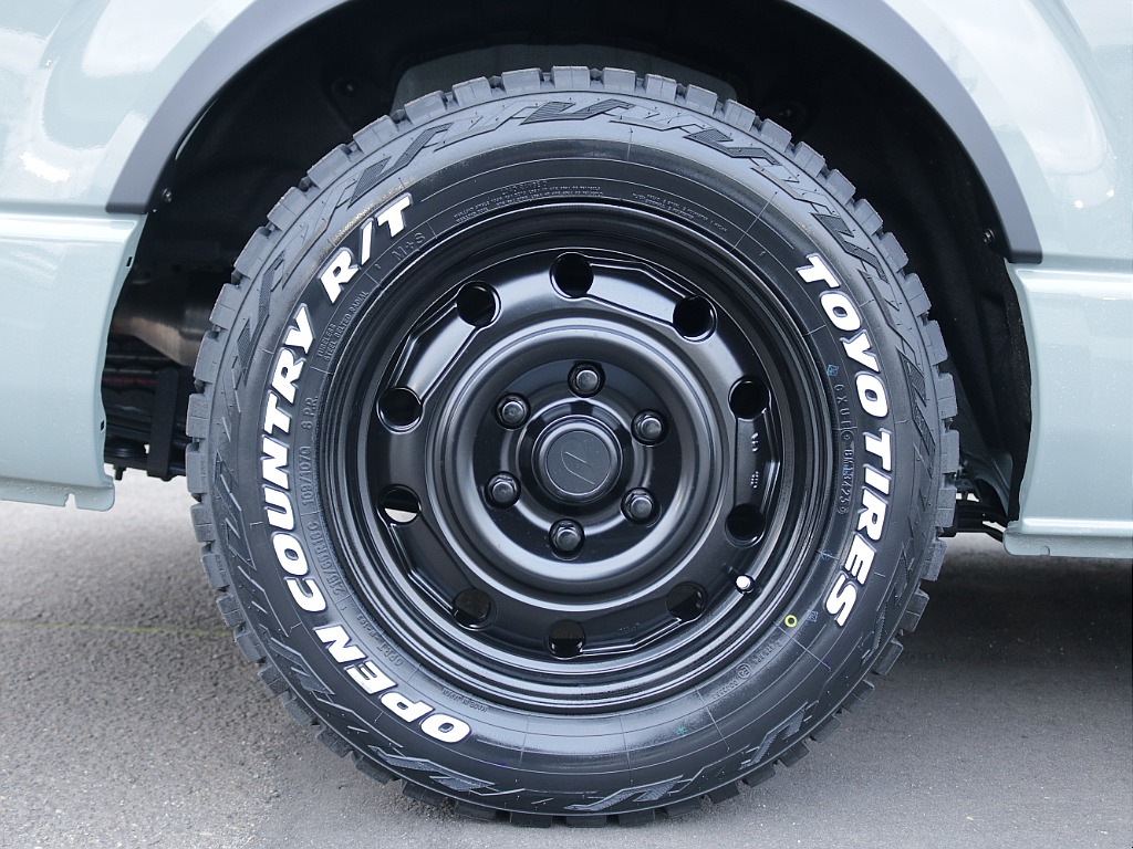 パウ16インチAW＆オープンカントリーRTタイヤ装着済み！！