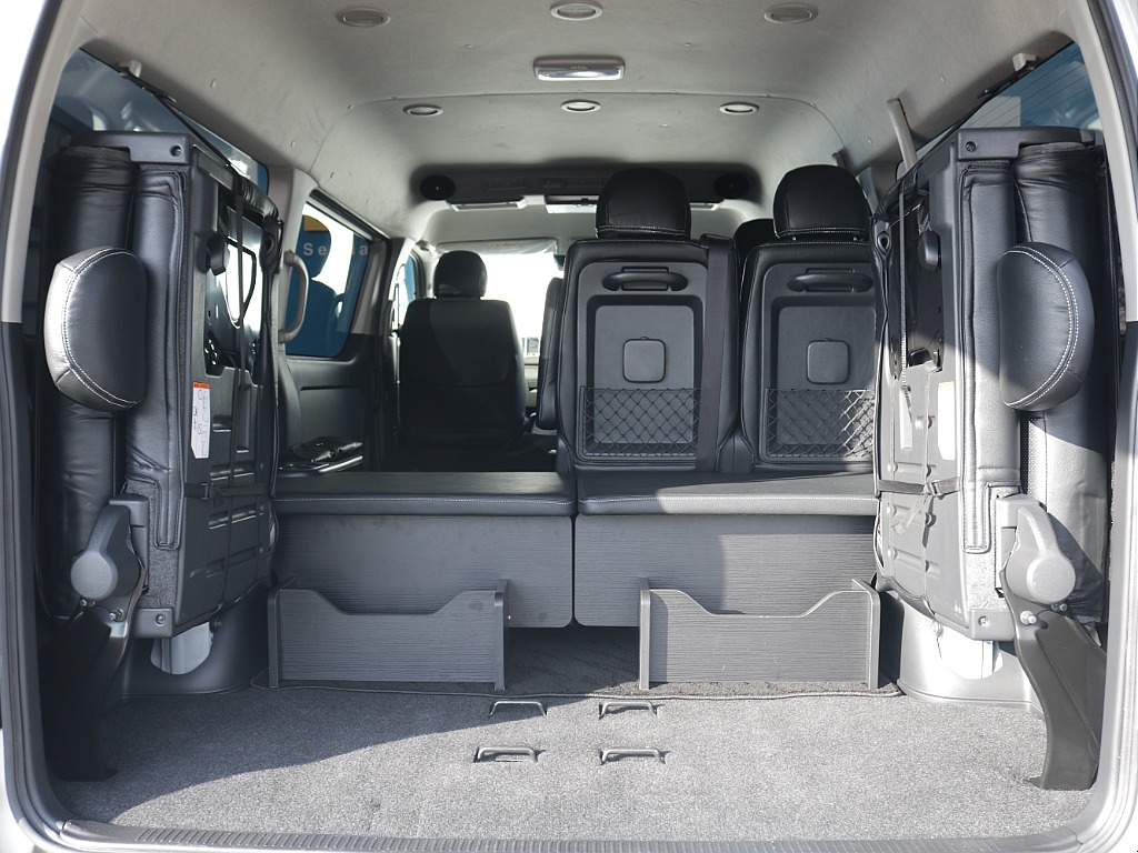 跳ね上げることもできますので場面で切り替えることもできます♪