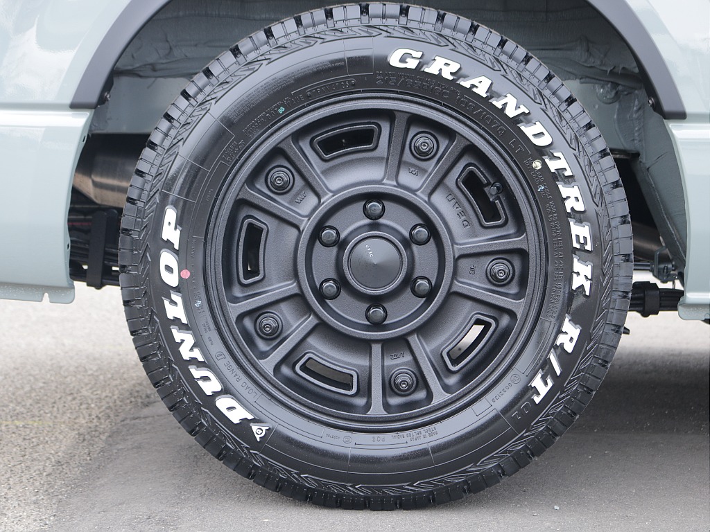 BJメキシカン　16インチAW＆ダンロップ　グラントレックRTタイヤ装着済み！！