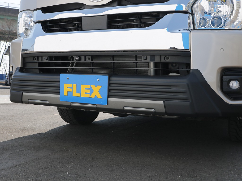 オリジナルティーフォースフロントスポイラー装着済み！！フレックスオフロード定番のカスタム?