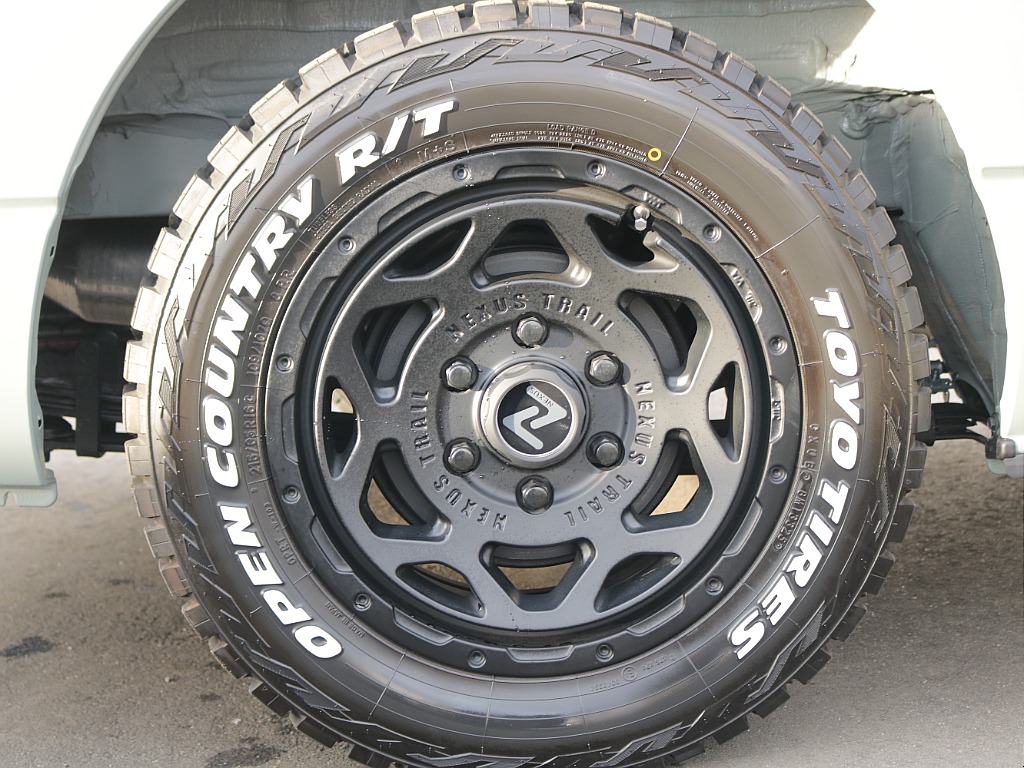 BJメキシカン　16インチAW＆オープンカントリーRTタイヤ装着済み！！