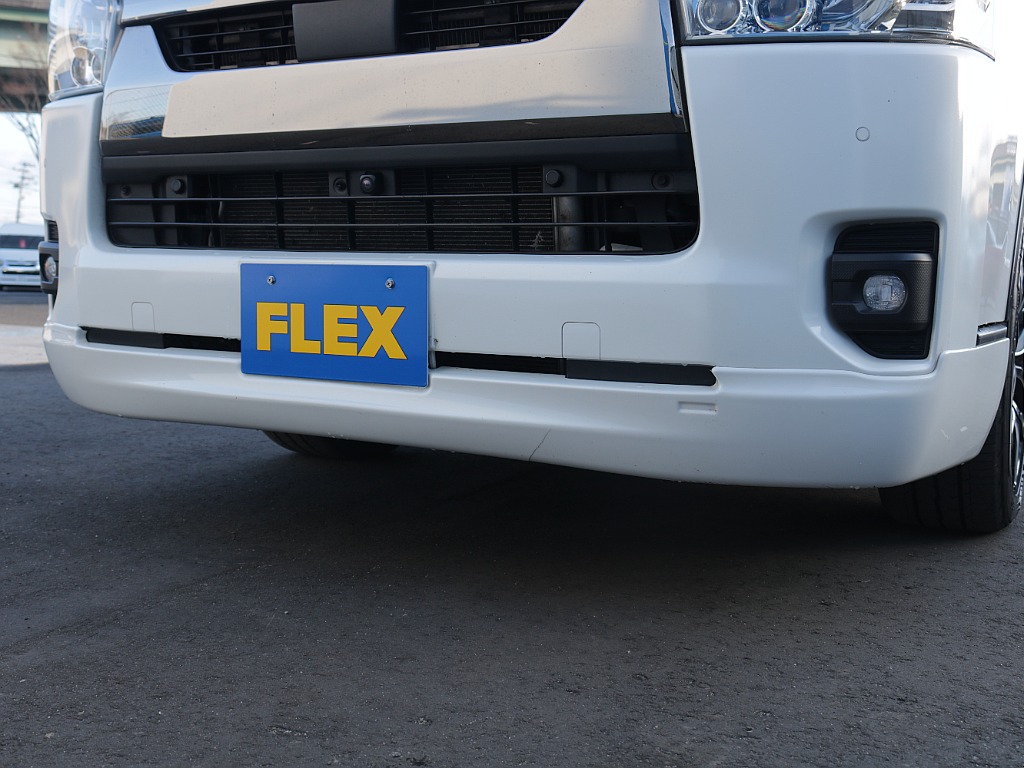 クリーンルック３フロントスポイラー装着済み！！フェイスが一気に引き締まりかっこよさが一段とアップします♪