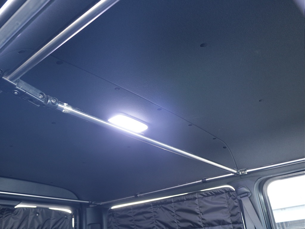 トヨタ ハイエースバン(23枚目)