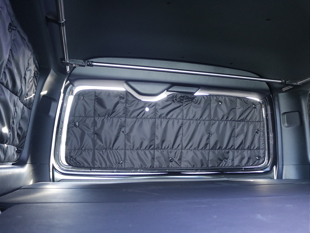 トヨタ ハイエースバン(25枚目)