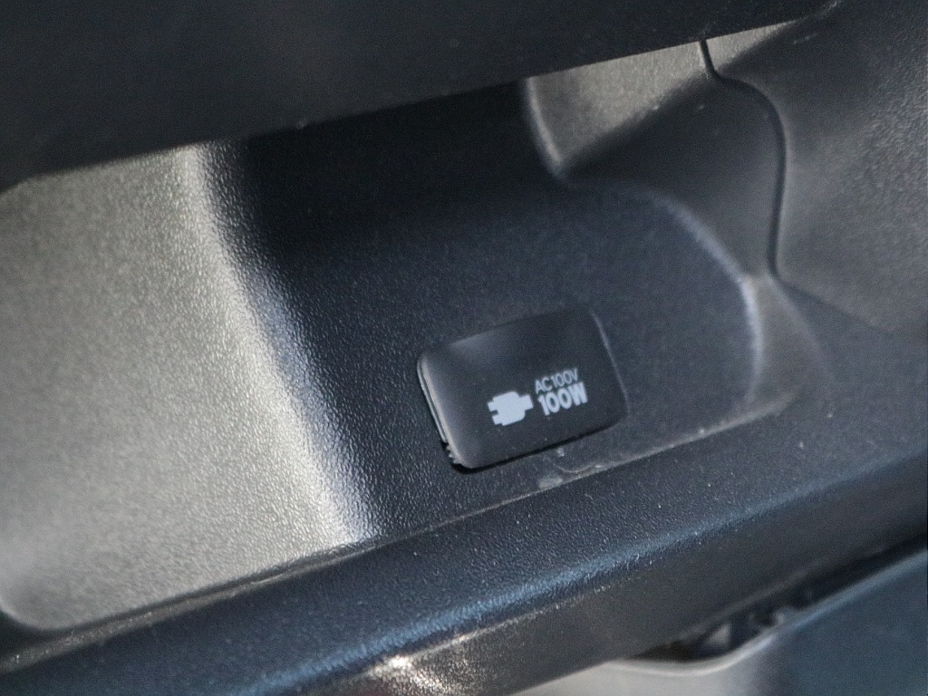 トヨタ ハイエースバン(31枚目)