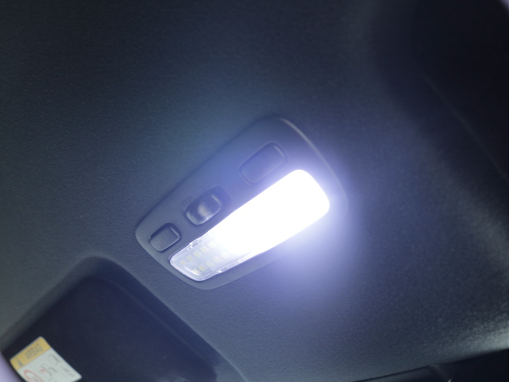 トヨタ ハイエースバン(36枚目)