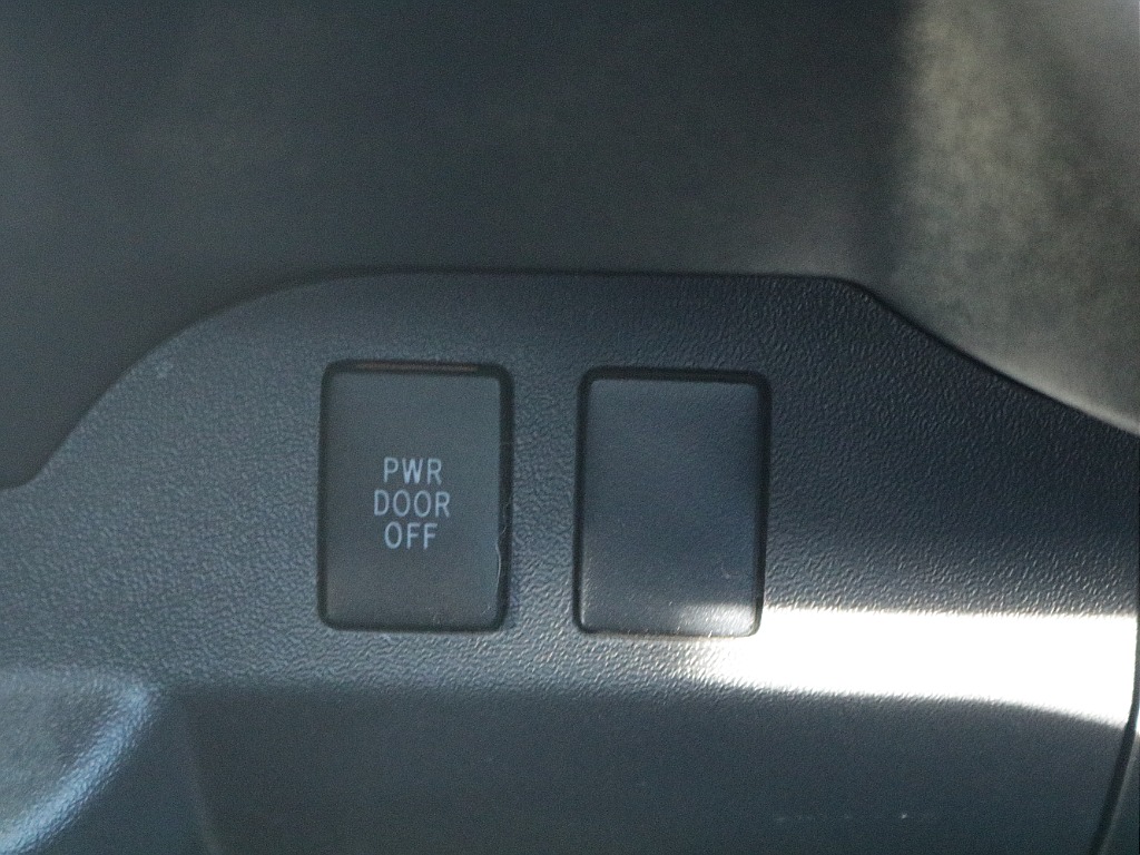 トヨタ ハイエースバン(46枚目)