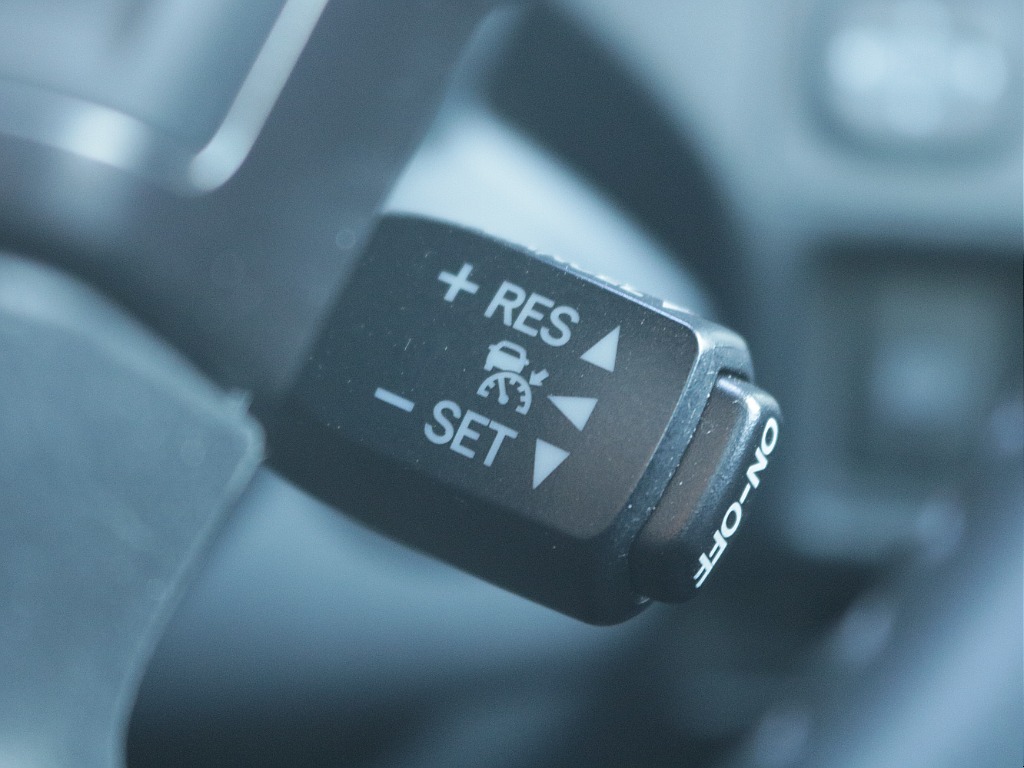 クルーズコントロールなど装着しておりますので遠出などの際も楽々です！！