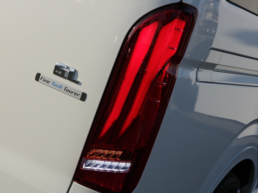 ラムダLEDテールランプ装着済み！！