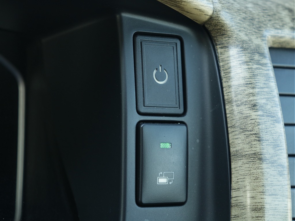 トヨタ ハイエースバン(45枚目)