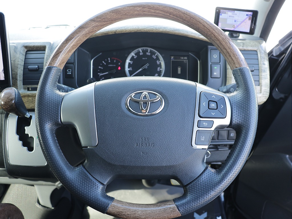 トヨタ ハイエースバン(47枚目)