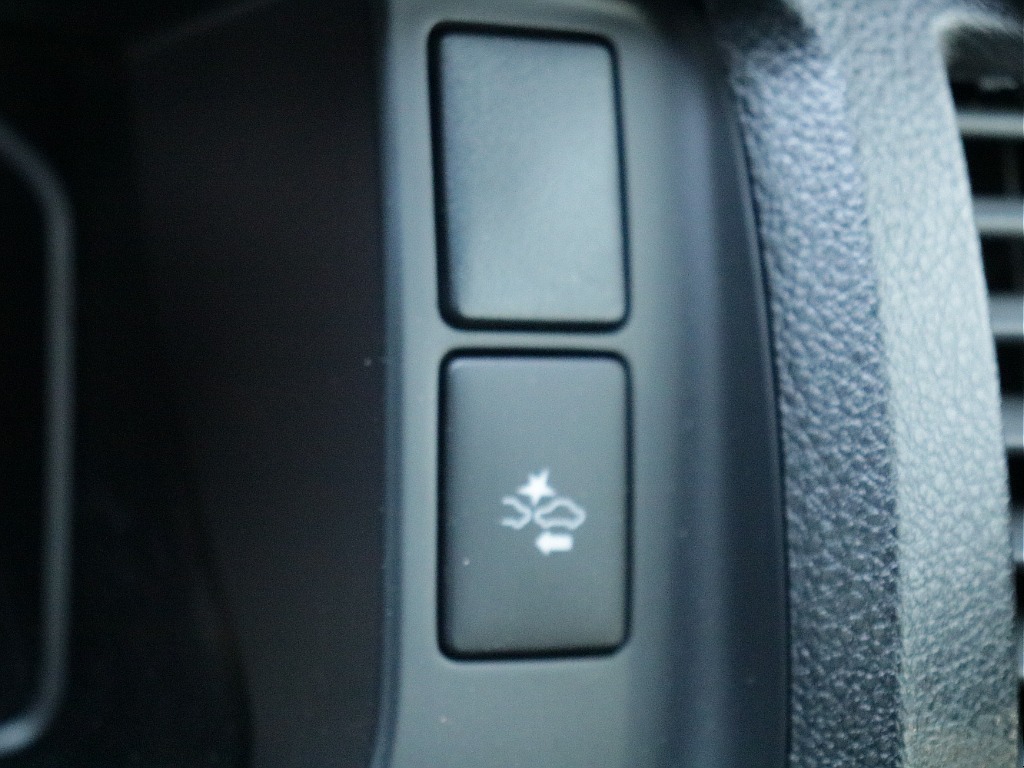 仙台店公式ｌｉｎｅアカウントができました！ＩＤ　＠３２０ｙｔｙａｔ　で検索し追加ご登録お待ちしております♪