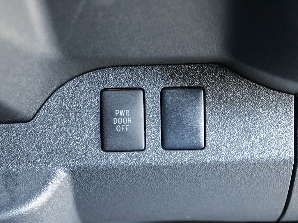 仙台店公式ｌｉｎｅアカウントができました！ＩＤ　＠３２０ｙｔｙａｔ　で検索し追加ご登録お待ちしております♪