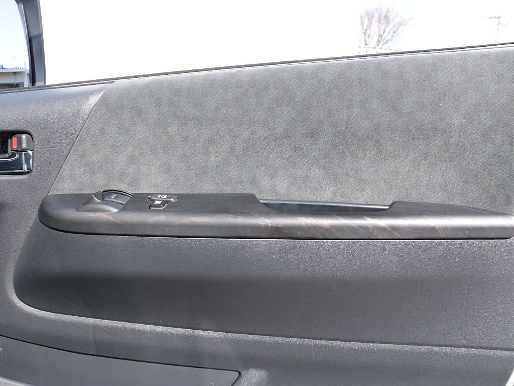 仙台店公式ｌｉｎｅアカウントができました！ＩＤ　＠３２０ｙｔｙａｔ　で検索し追加ご登録お待ちしております♪