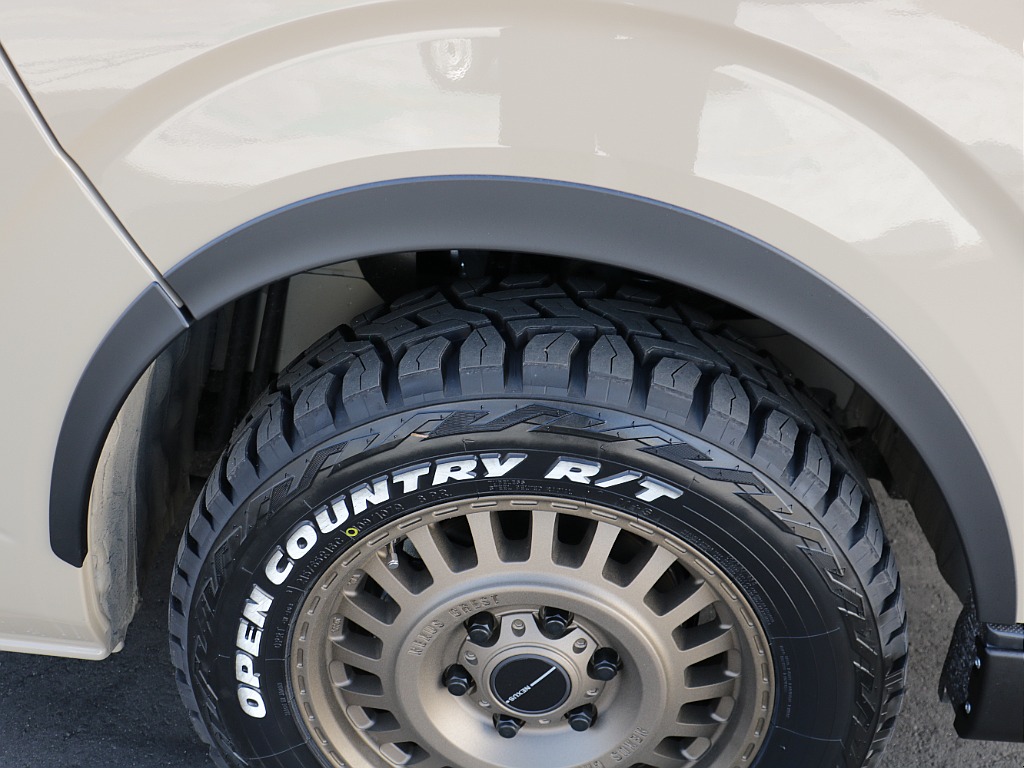 トヨタ ハイエースバン(36枚目)