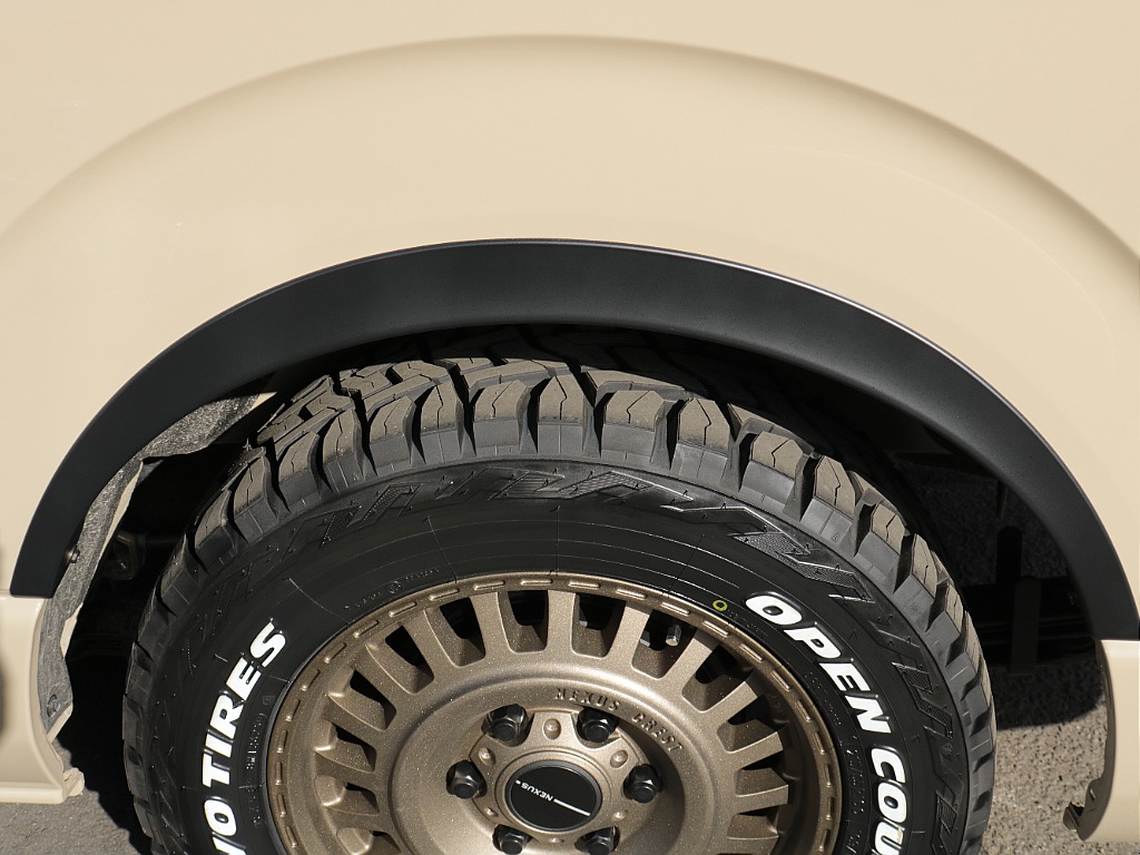 トヨタ ハイエースバン(45枚目)