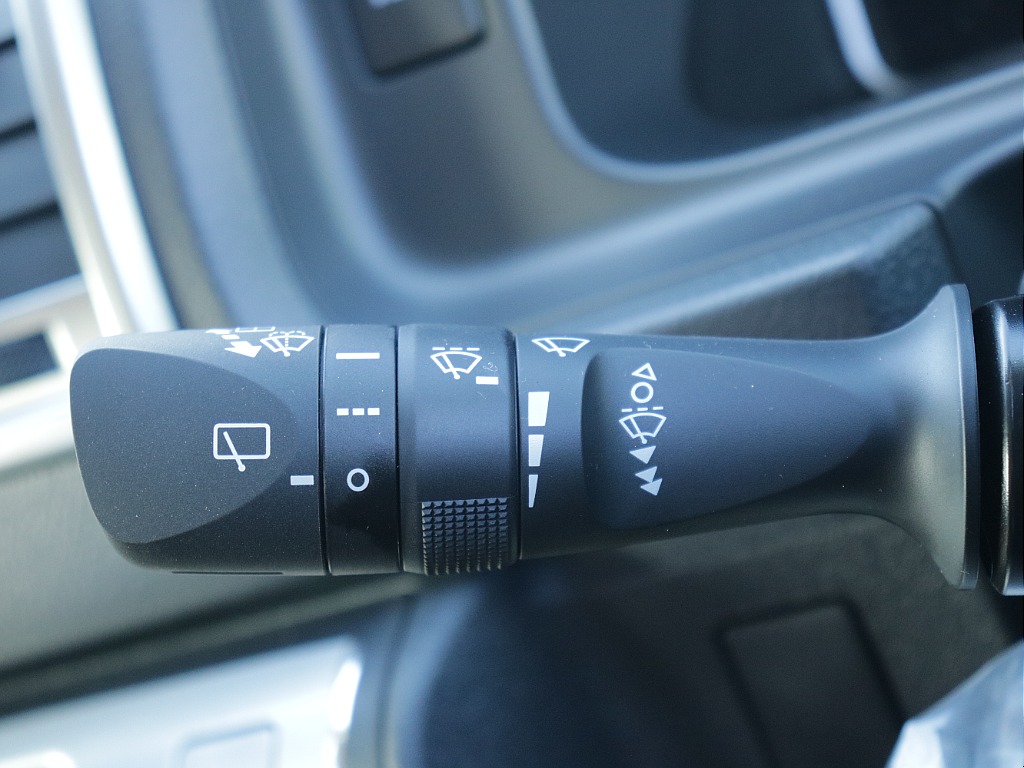 トヨタ ハイエースバン(56枚目)