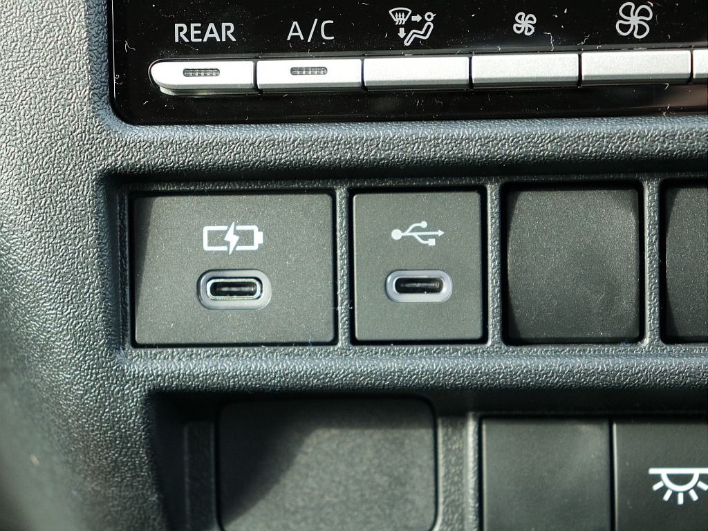 仙台店公式ｌｉｎｅアカウントができました！ＩＤ　＠３２０ｙｔｙａｔ　で検索し追加ご登録お待ちしております♪