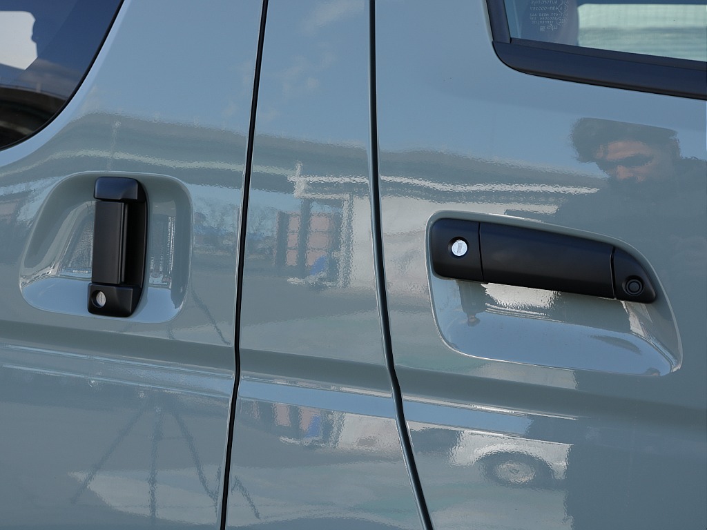 トヨタ ハイエースバン(33枚目)