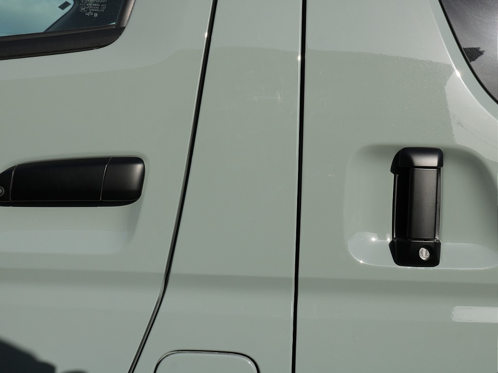 トヨタ ハイエースバン(41枚目)