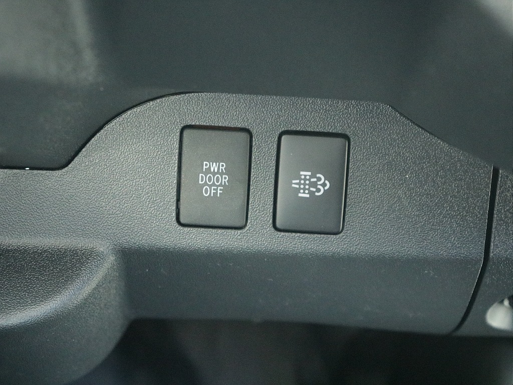 トヨタ ハイエースバン(52枚目)