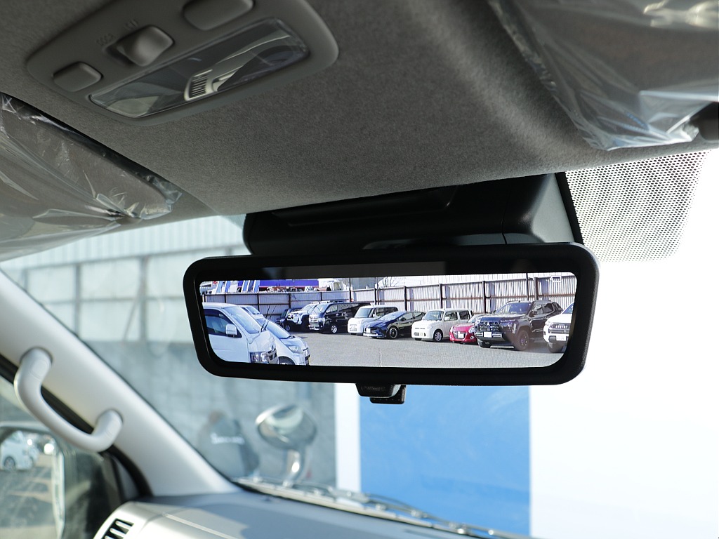 トヨタ ハイエースバン(55枚目)