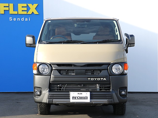 人気のアースカーラーパッケージ　ベージュがメッキ部分がマットブラック塗装されたお洒落な一台が仙台店に入庫いたしました！！