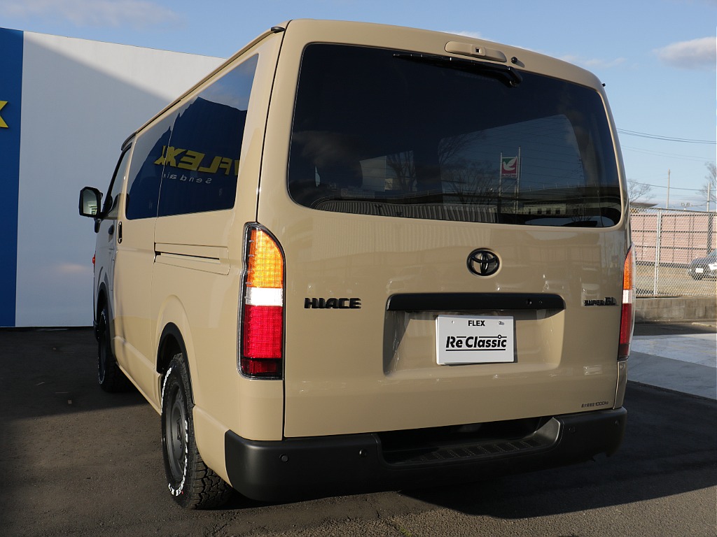 トヨタ ハイエースバン(32枚目)