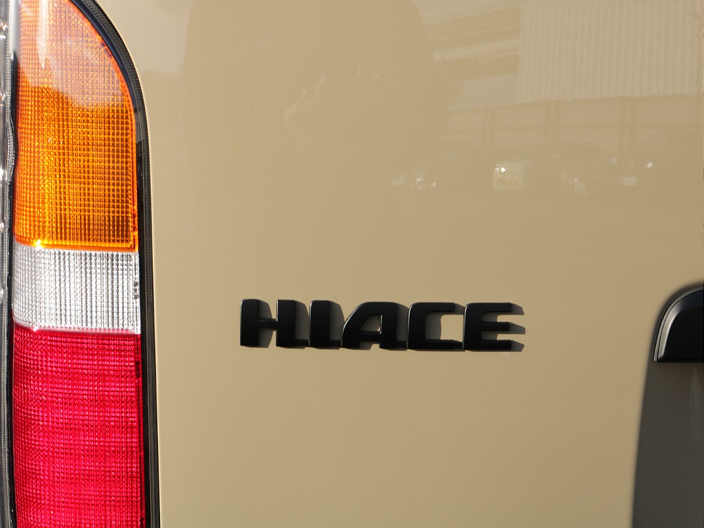 トヨタ ハイエースバン(40枚目)