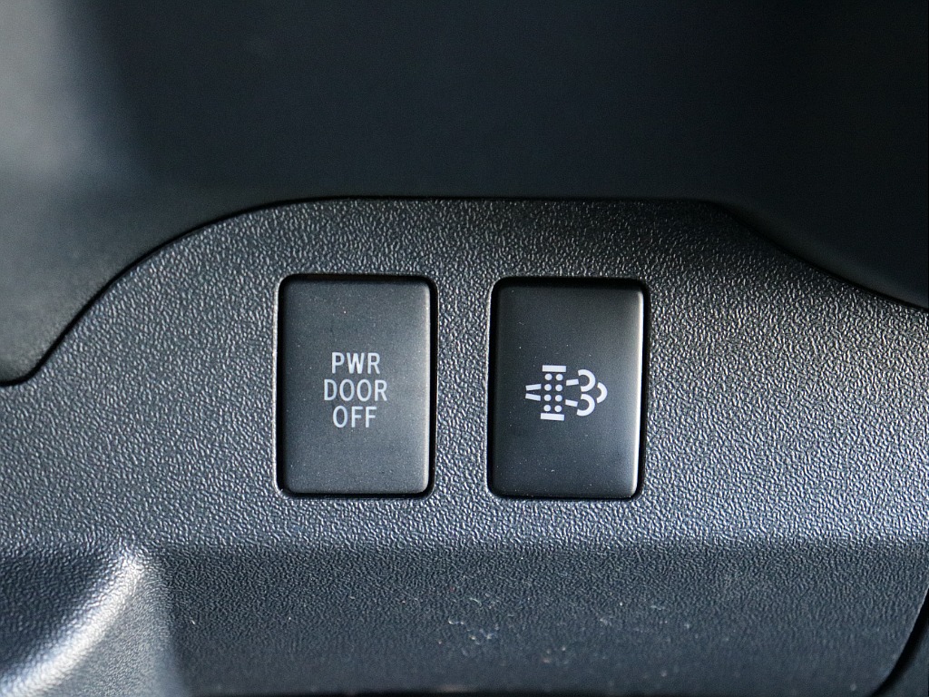 トヨタ ハイエースバン(57枚目)