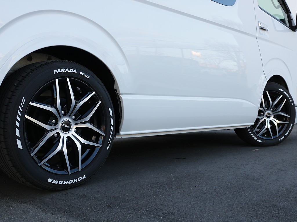 トヨタ ハイエース(27枚目)