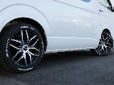 トヨタ ハイエース(27枚目)