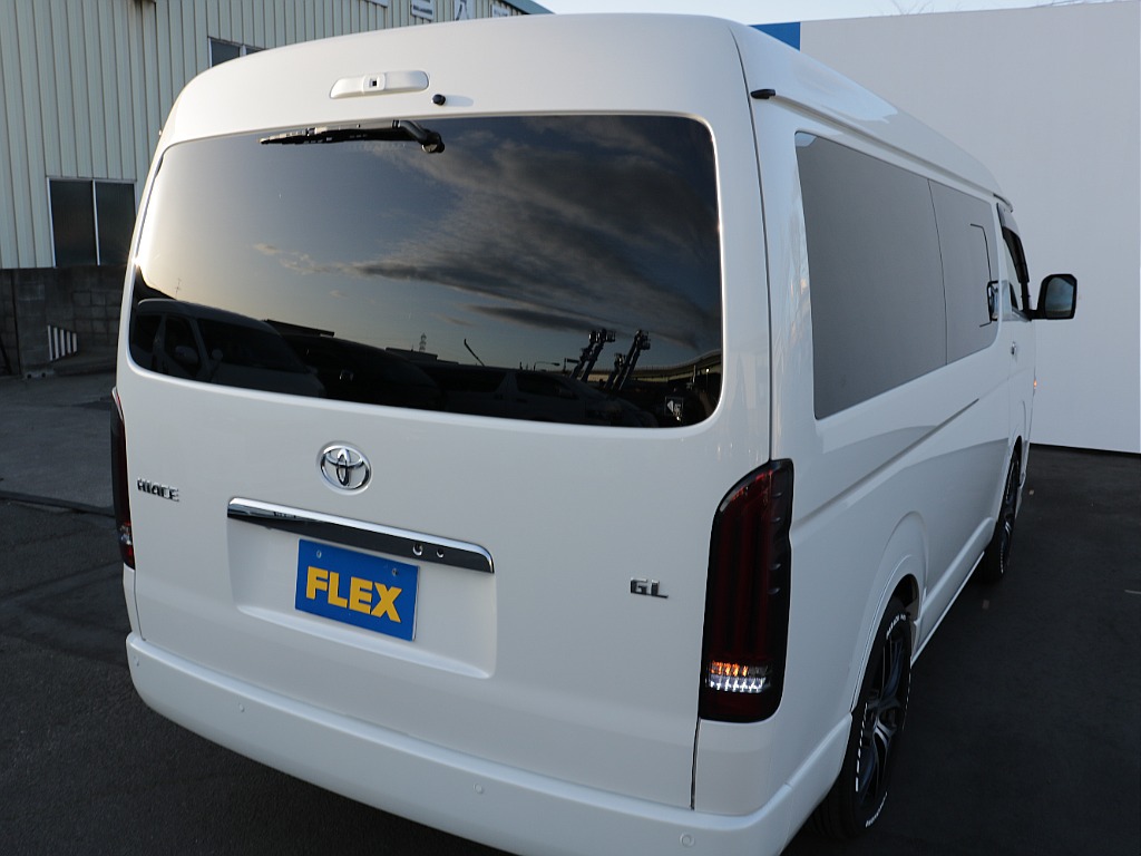 トヨタ ハイエース(32枚目)