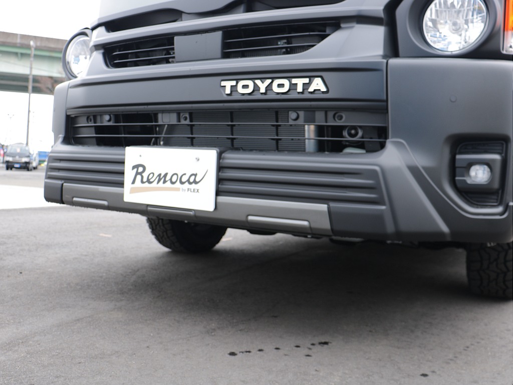 オリジナル　ティーフォース　フロントスポイラー搭載済みです！！丸目との相性ばっちりで欠かせないカスタムですね♪