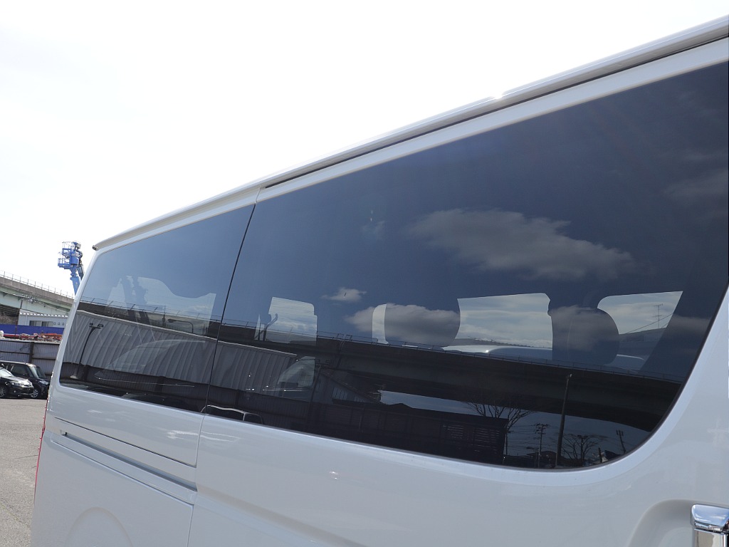 トヨタ ハイエースバン(36枚目)