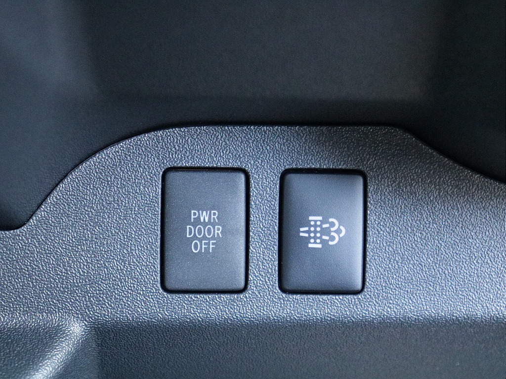 トヨタ ハイエースバン(58枚目)