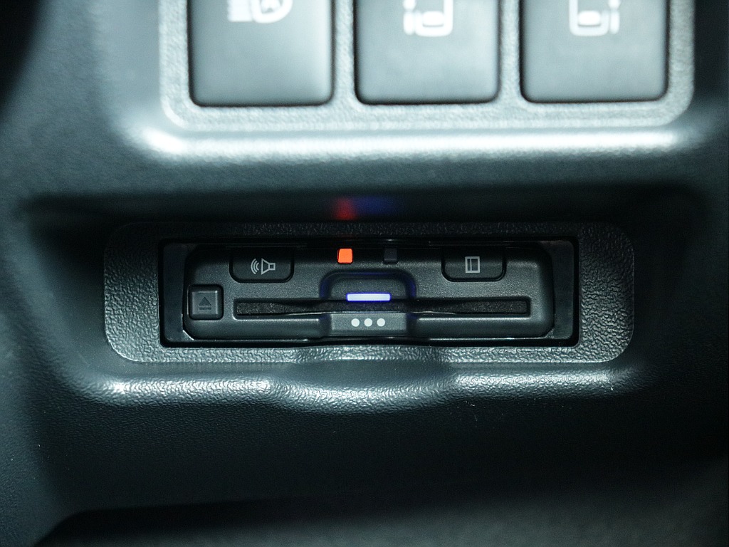 仙台店公式ｌｉｎｅアカウントができました！ＩＤ　＠３２０ｙｔｙａｔ　で検索し追加ご登録お待ちしております♪