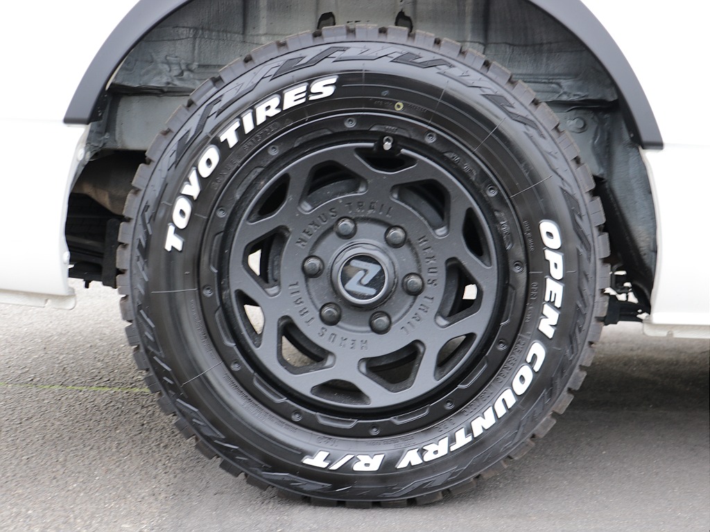 NT1アルミ16インチ＆オープンカントリーRTタイヤでカッコよく！