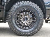 タイヤ＆ホイールはXELF02の17インチAWにYOKOHAMAジオランダー275/70R17をインストール！