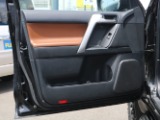 ＦＬＥＸグループは「すべての人に愛車を」をコンセプトに車種別に全国展開中！愛車と一緒に、ライフスタイルを充実させてもらいたいという思いで、ランクル仙台泉店では皆様のご要望になんでもお応えします♪