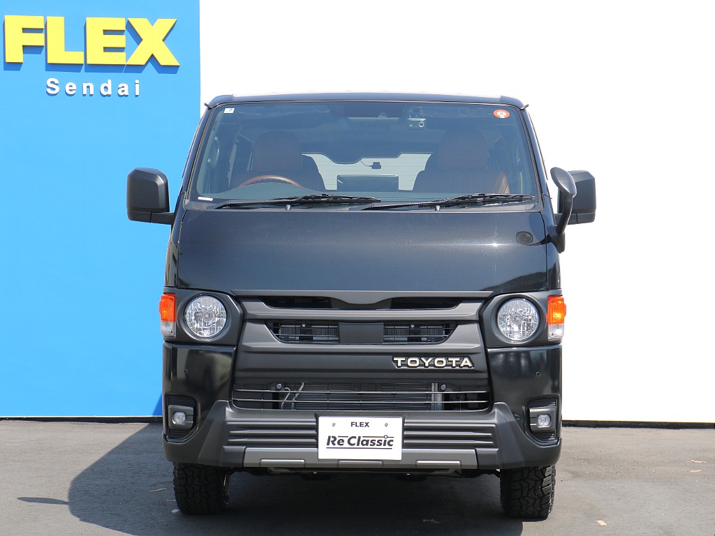 ダークプライムSをオフロードカスタムでReクラシック丸目　フェイスチェンジのブラックマイカが仙台店に入庫いたしました！！