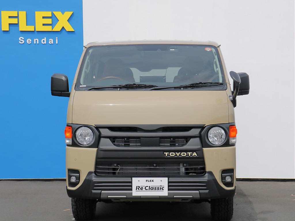 アースカラーパーッケージ　ベージュの前後バンパー同色塗装施し統一感を出し限定感アップ♪