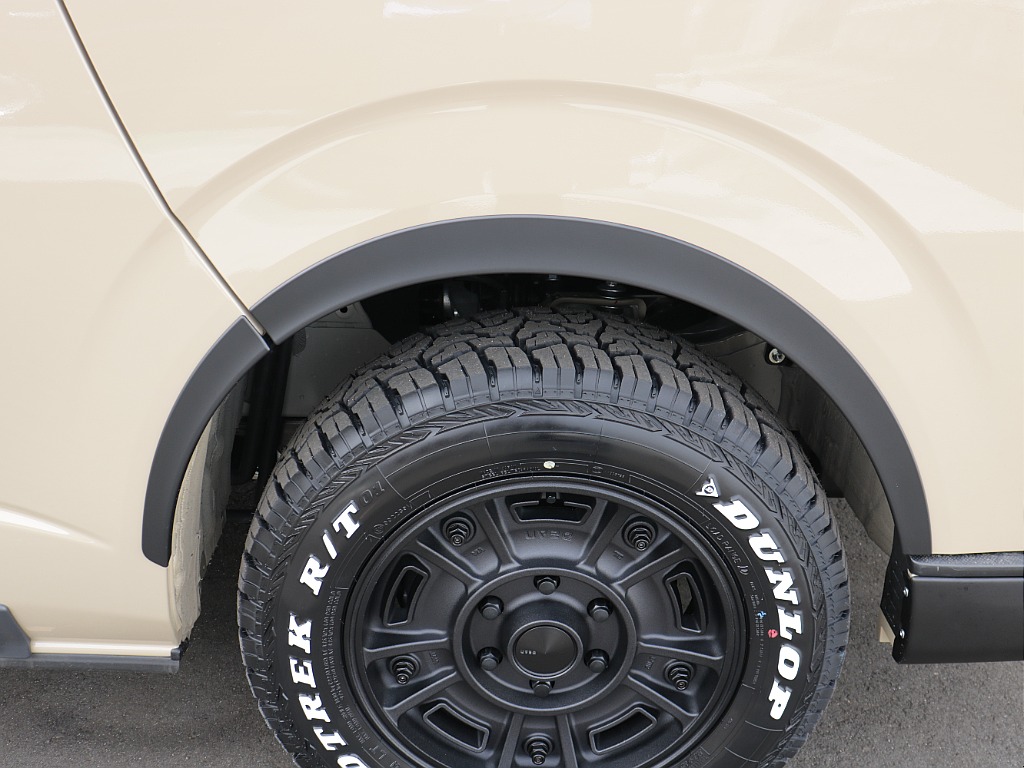 トヨタ ハイエースバン(34枚目)