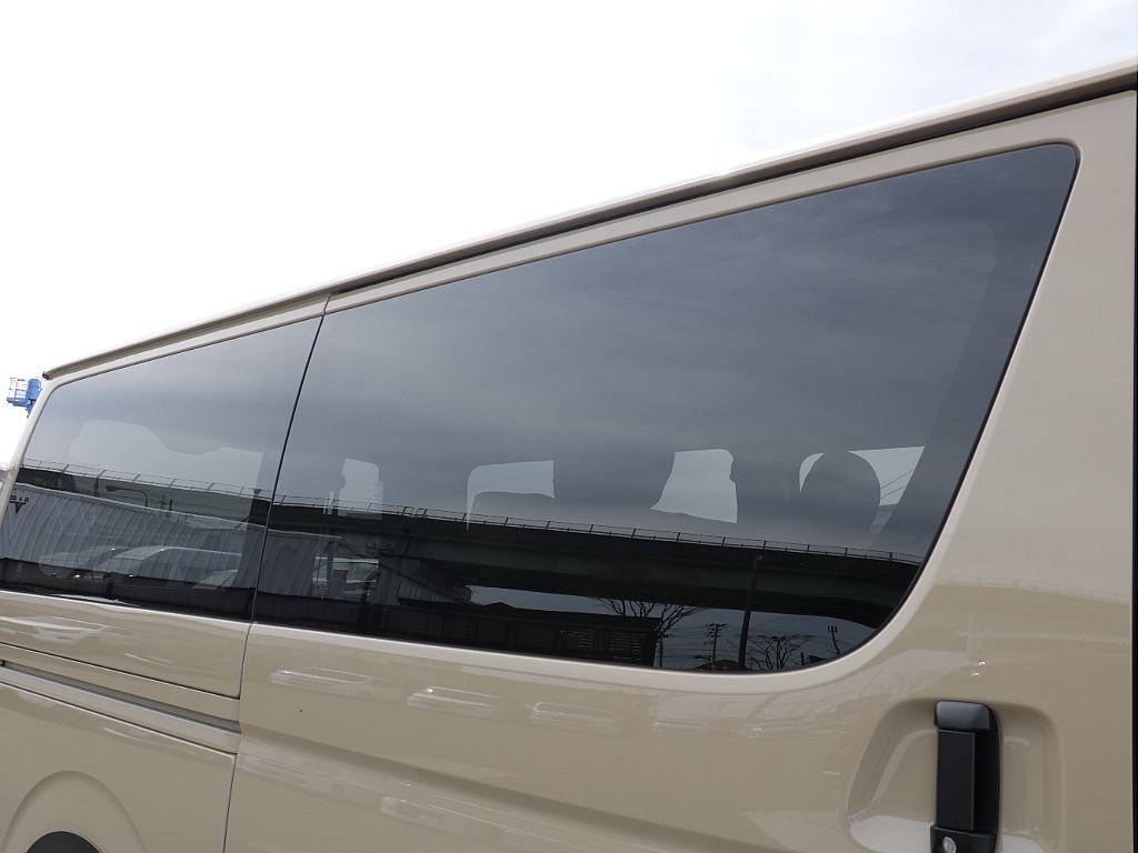 トヨタ ハイエースバン(36枚目)
